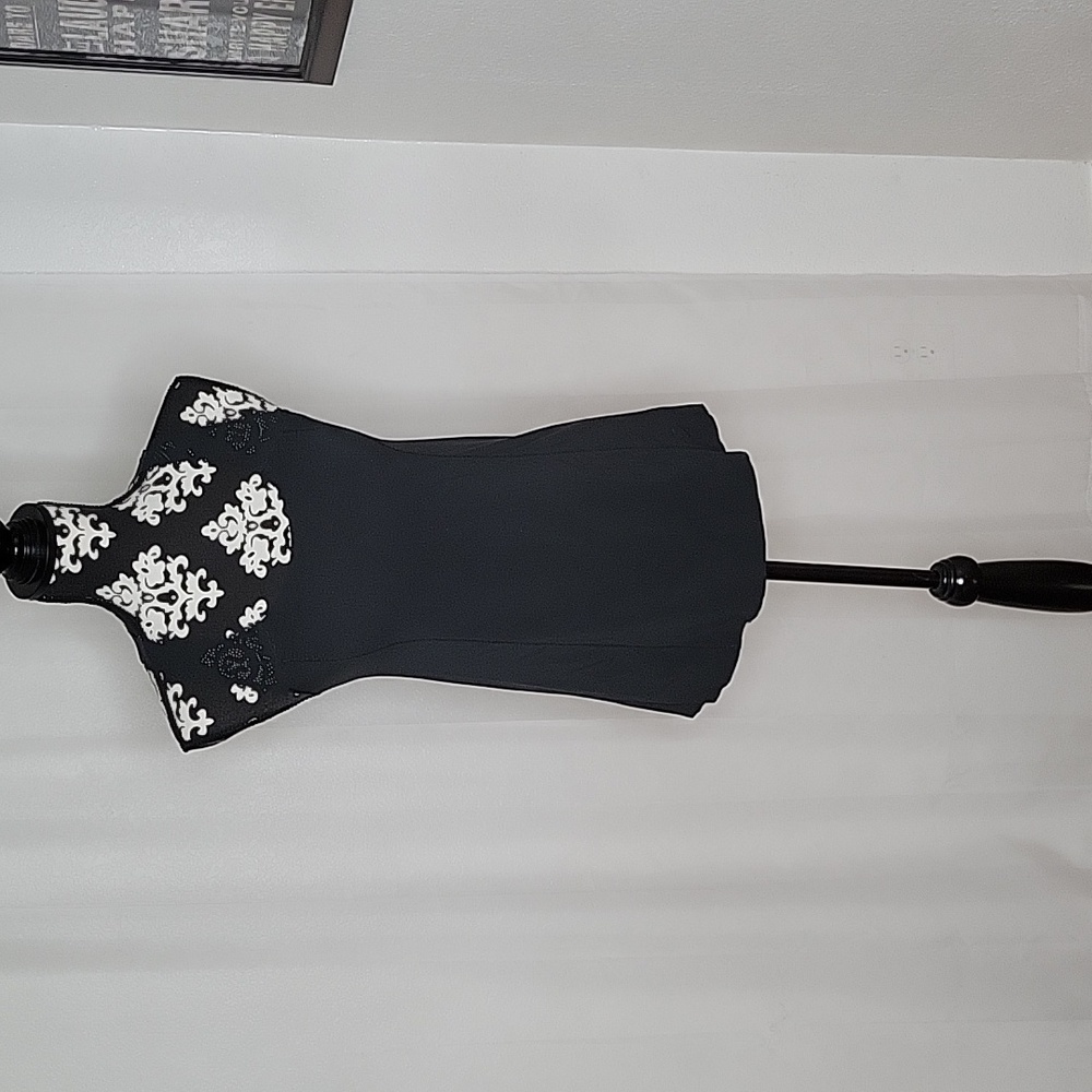 Lululemon athletica racerback tank top 4/6?